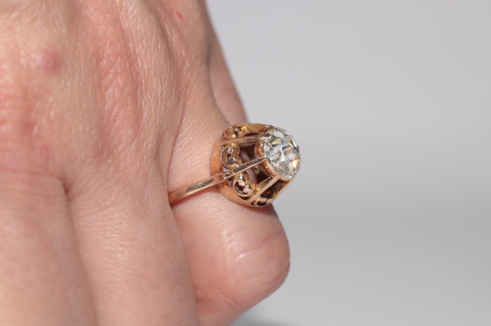 Antique Circa 1900s 18k Gold Natural Rose Cut Diamond Solitaire Ring