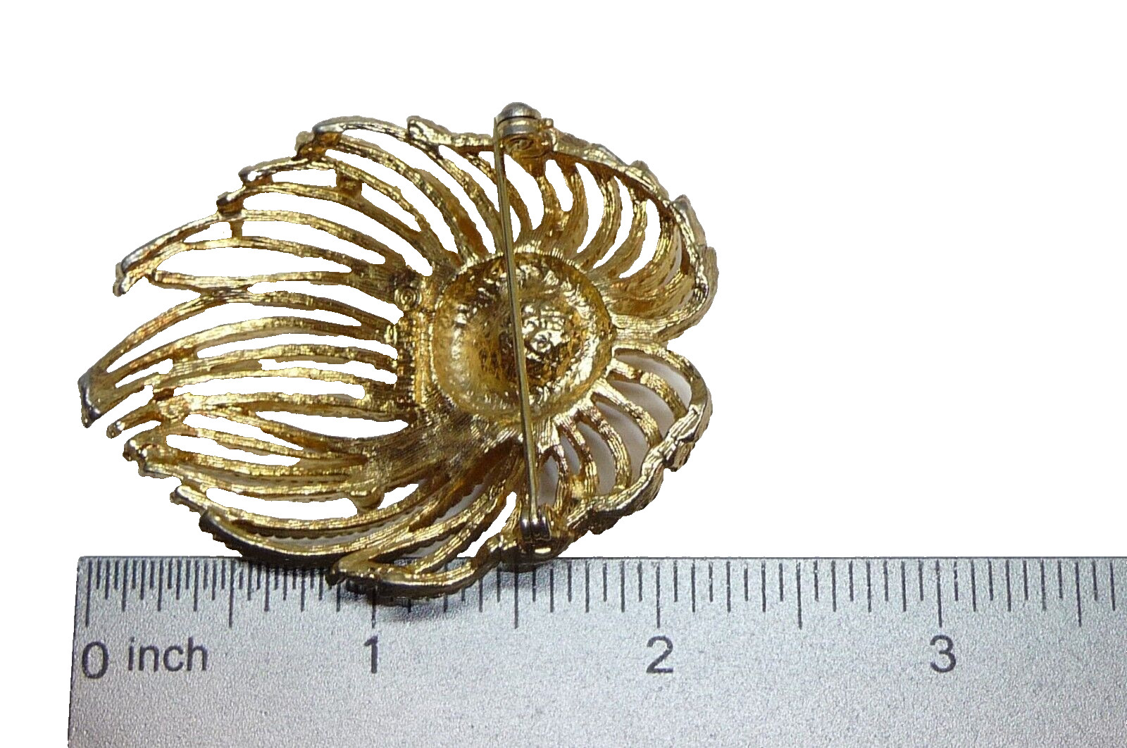 CAROLINE Emmons Waterfall Floral Brooch Pin Gold Tone Faux Pearl USA Seller