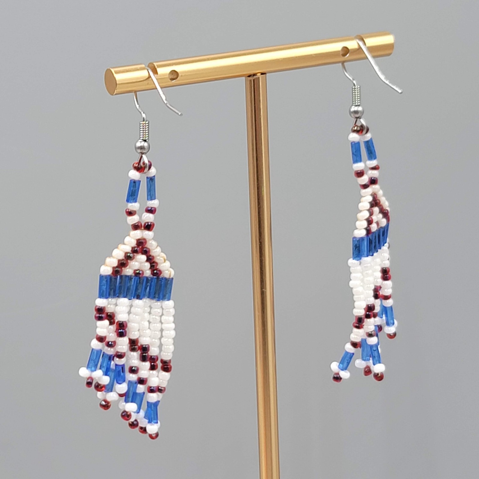 Vintage Red White Blue Beaded Pierced Earrings Silver tone Dangle 2″