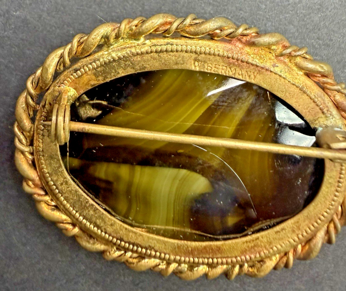 Signed WEST GERMANY Art Glass GREEN SLAG GLASS CABOCHON PIN VTG