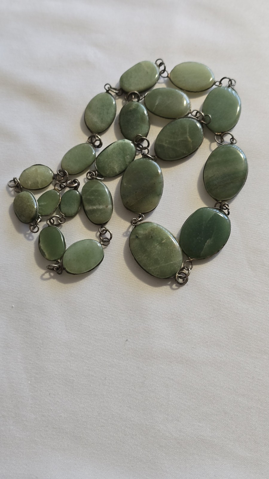 Vtg. 22″ Necklace & 8″ Bracelet Art Deco Light Green Aventurine?/Jade? Rare Find