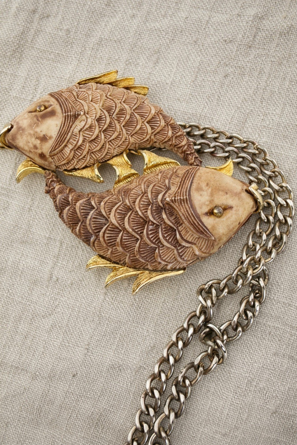 Vintage Razza Double Fish Necklace Carved Resin Faux Bone Gold Tone Large Pisces