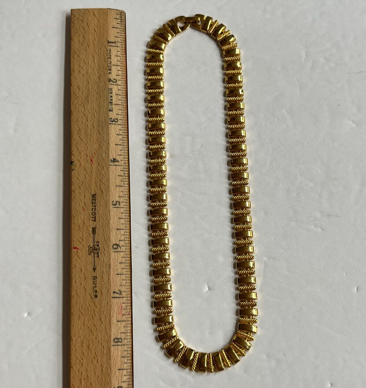 Napier Necklace Gold Tone Collar Chunky 18″ Pat 4774743 Vintage Textured Signed