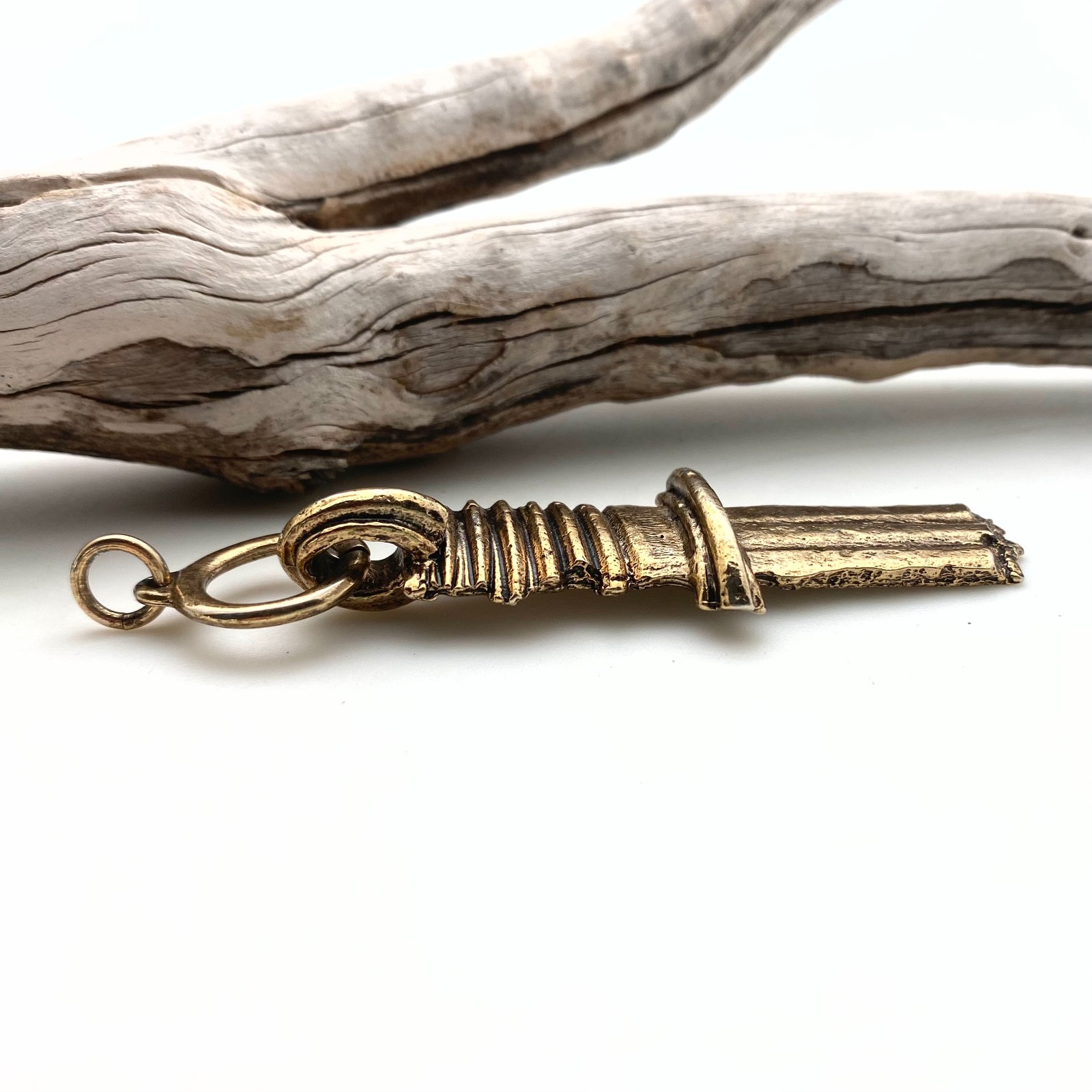 Vintage Brass Plated Broken Sword Pendant (MP89)