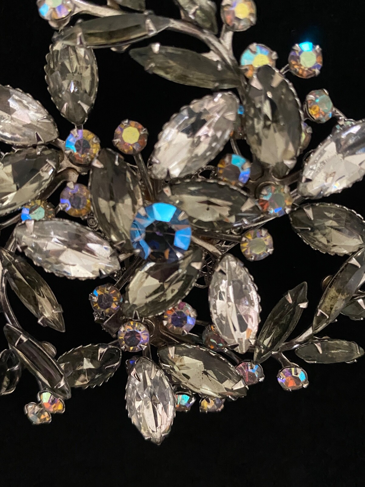 Brooch Juliana D&E unsigned Smoky Crystal Faceted AB Rhinestone VTG