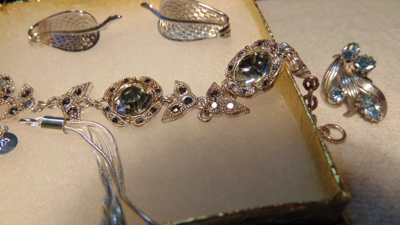 Vintage, Junk Drawer, Costume Jewelry Lot, All Wearable, No Missing Stones