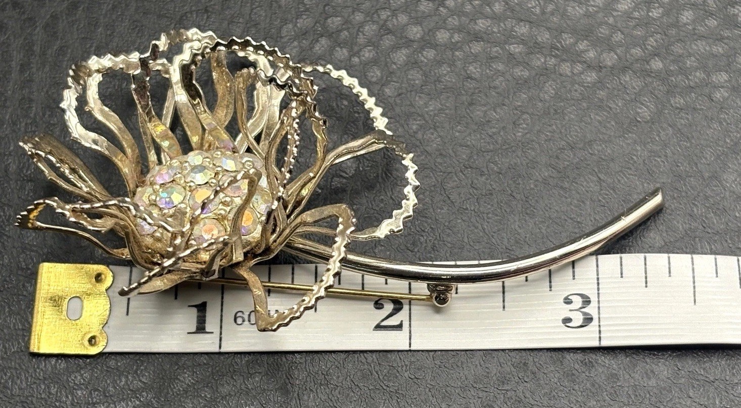 Sarah Coventry Vintage Gold Tone Aurora Borealis AB Rhinestone Flower Brooch Pin