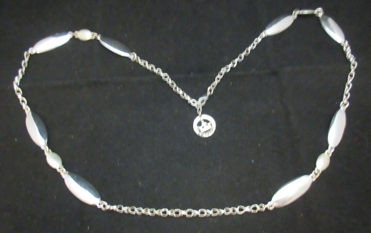 Trifari Signed More Modern Decorative Chain Necklace Silver Tone Ovals 26″ Long