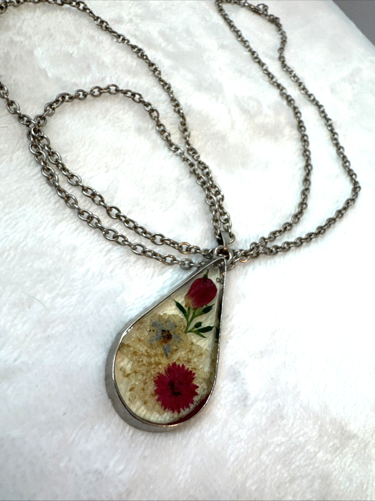 Dainty long chain Minimalist dried pressed flowers epoxy Necklace coquette boho