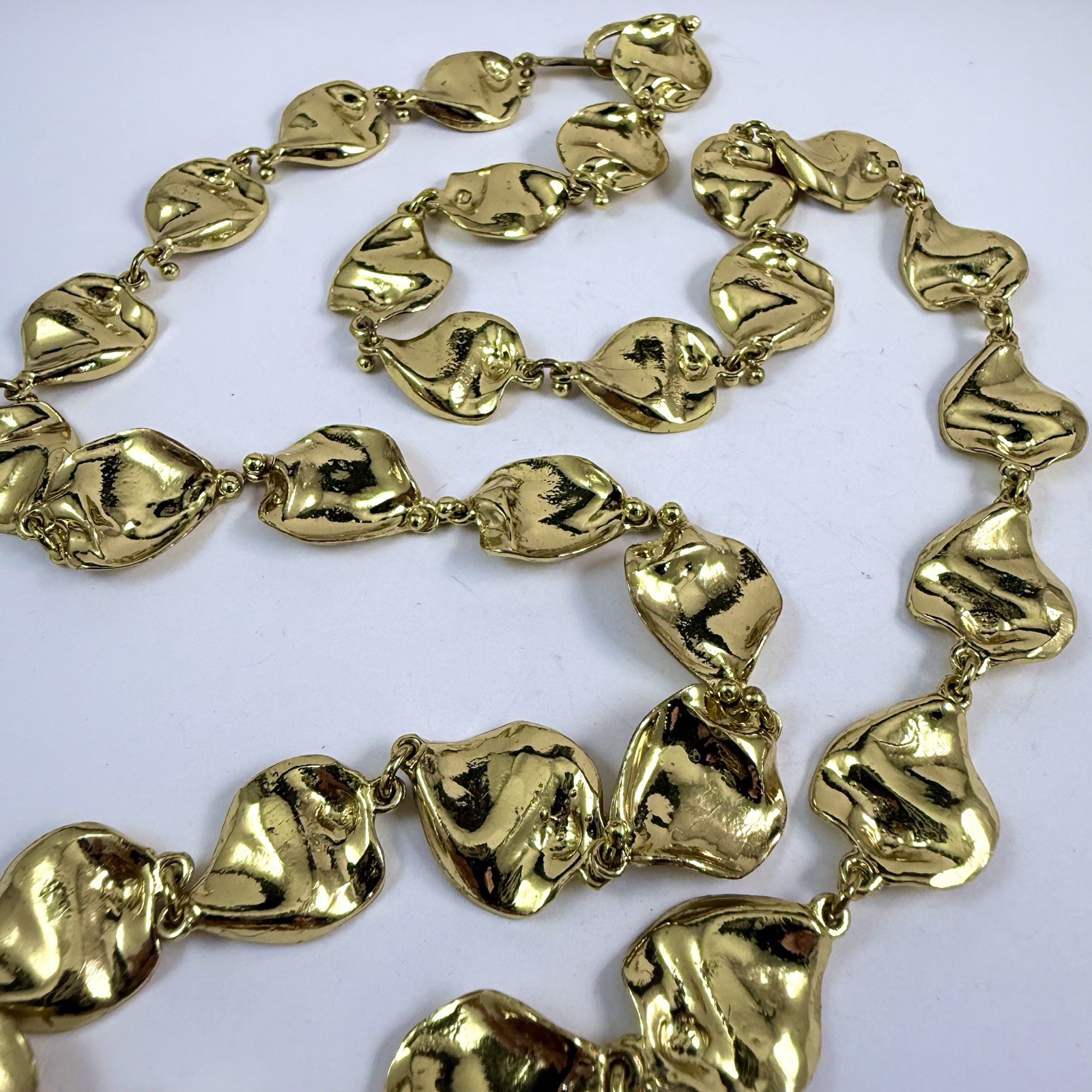 Vintage Anne Dick Signed Beautiful Brutalist Necklace Gold Tone 26”