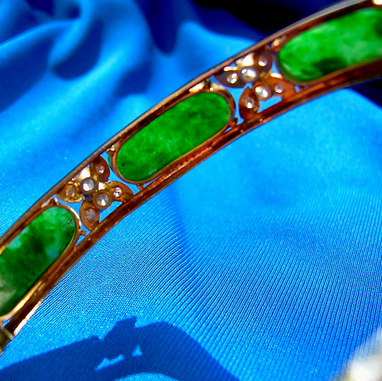 Original EARTH MINED Imperial Jadeite JADE Diamond Deco Bangle Bracelet 18K GOLD