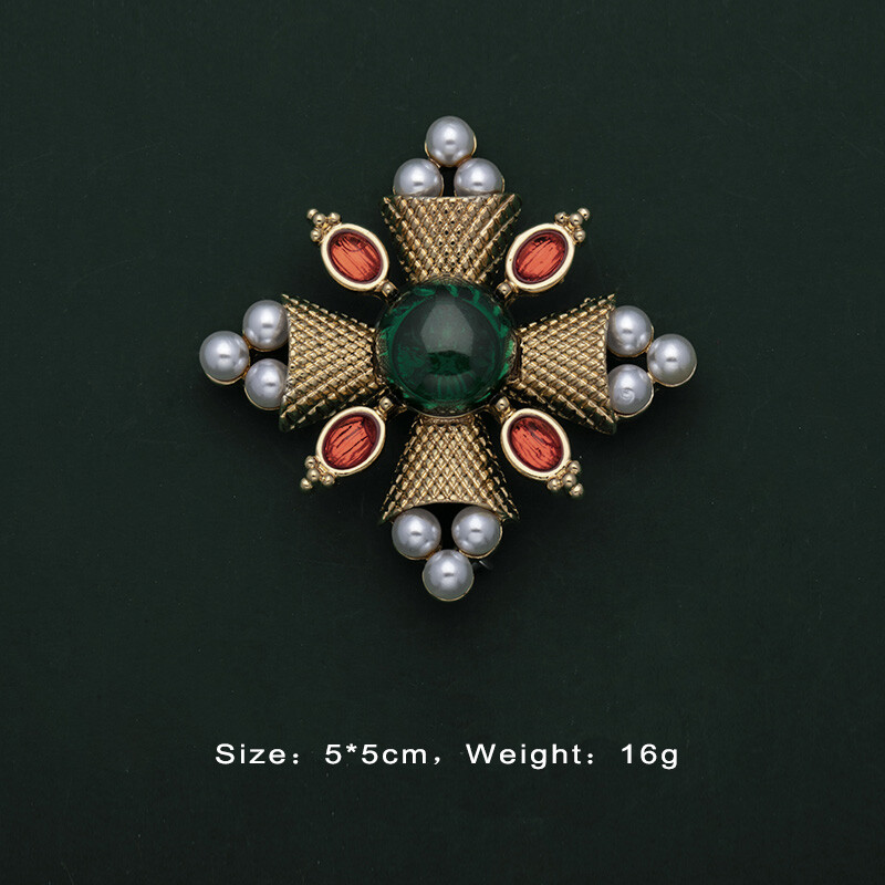 Women Noble Vintage Enamel Flower Brooch Unisex Antique Jewelry Accessories Gift