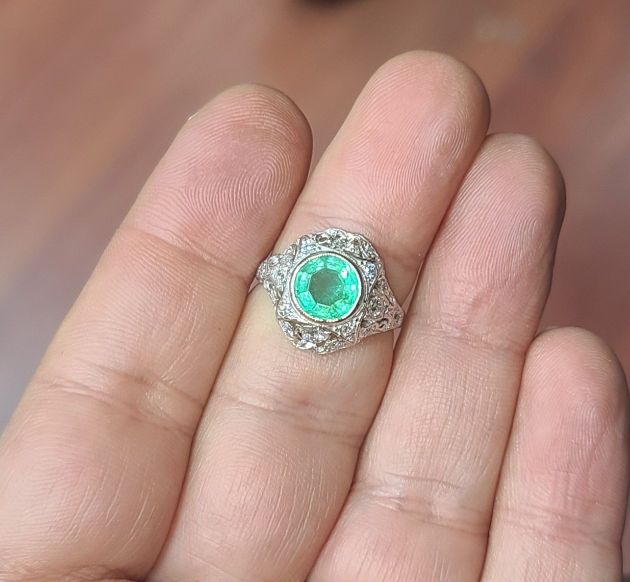 Vintage 14k White Gold Engagement Ring 1.35CT. Natural Round Colombian Emerald