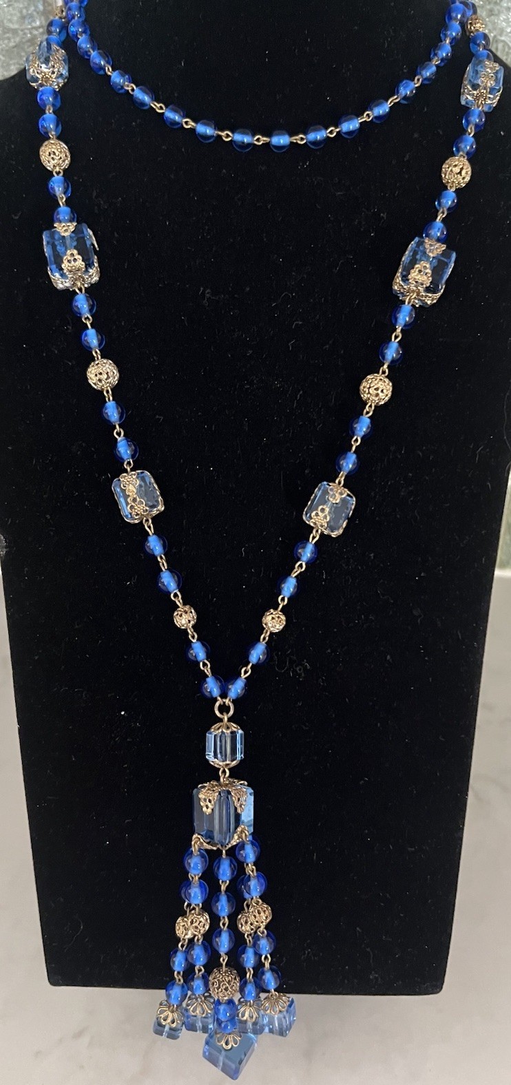 BRIGHT BLUE CRYSTAL/BRASS FILIGREE NEIGER BROS CZECH LONG VTG DECO 20s NECKLACE