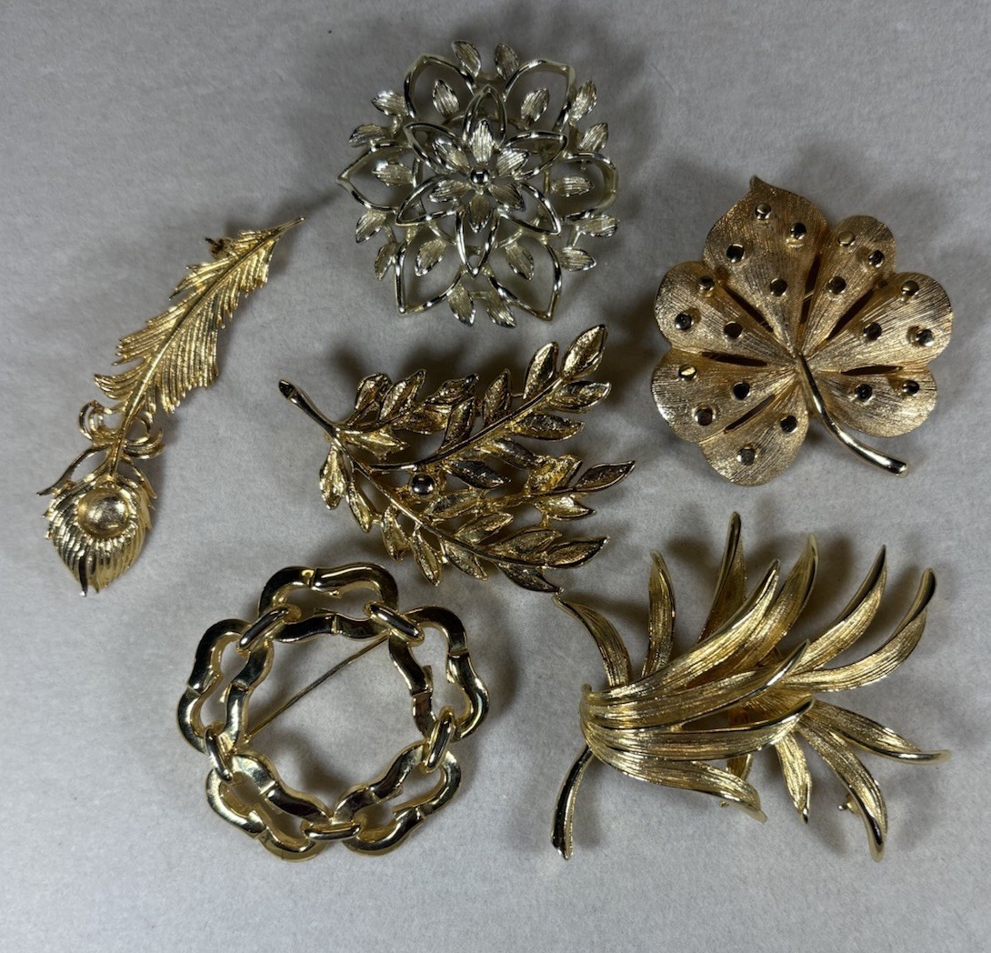 Vintage Gold-Tone Brooches, Unbranded, Lot of 6