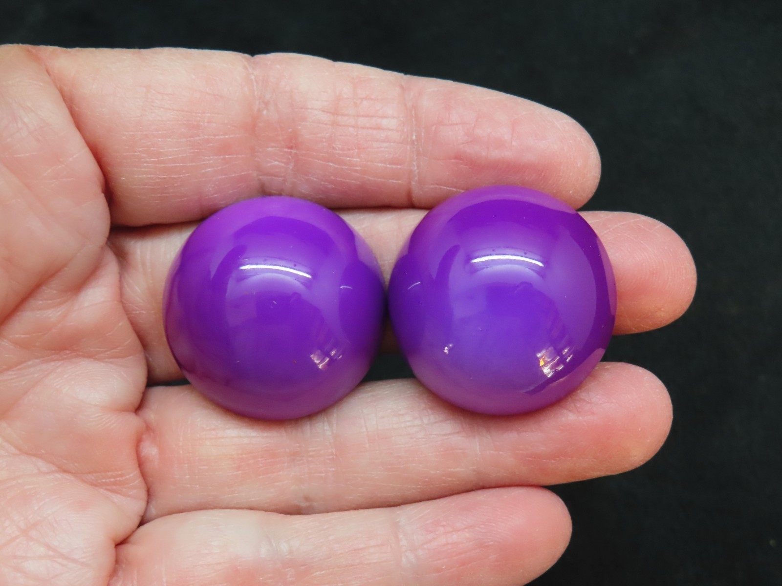 Vintage 1980’s Purple Metal Domed Clip Earrings