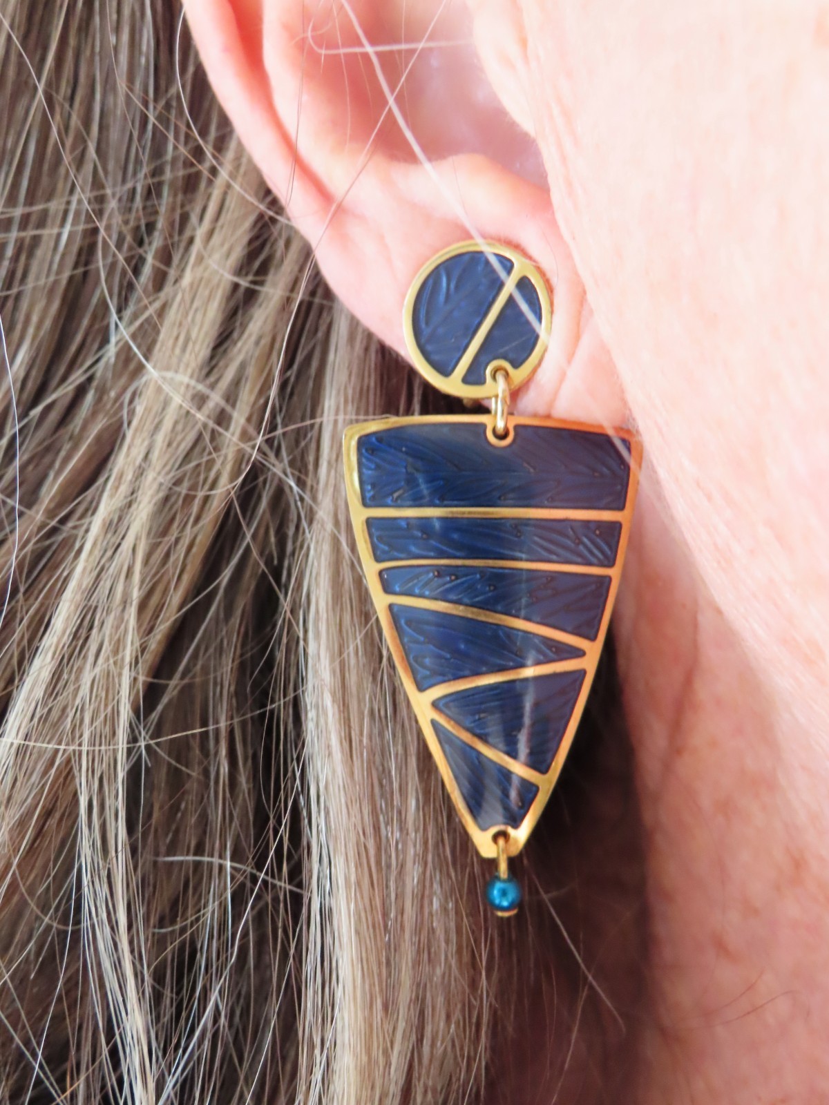 Vintage Sophisticated Edgar Berebi Blue Enamel Pierced Earrings