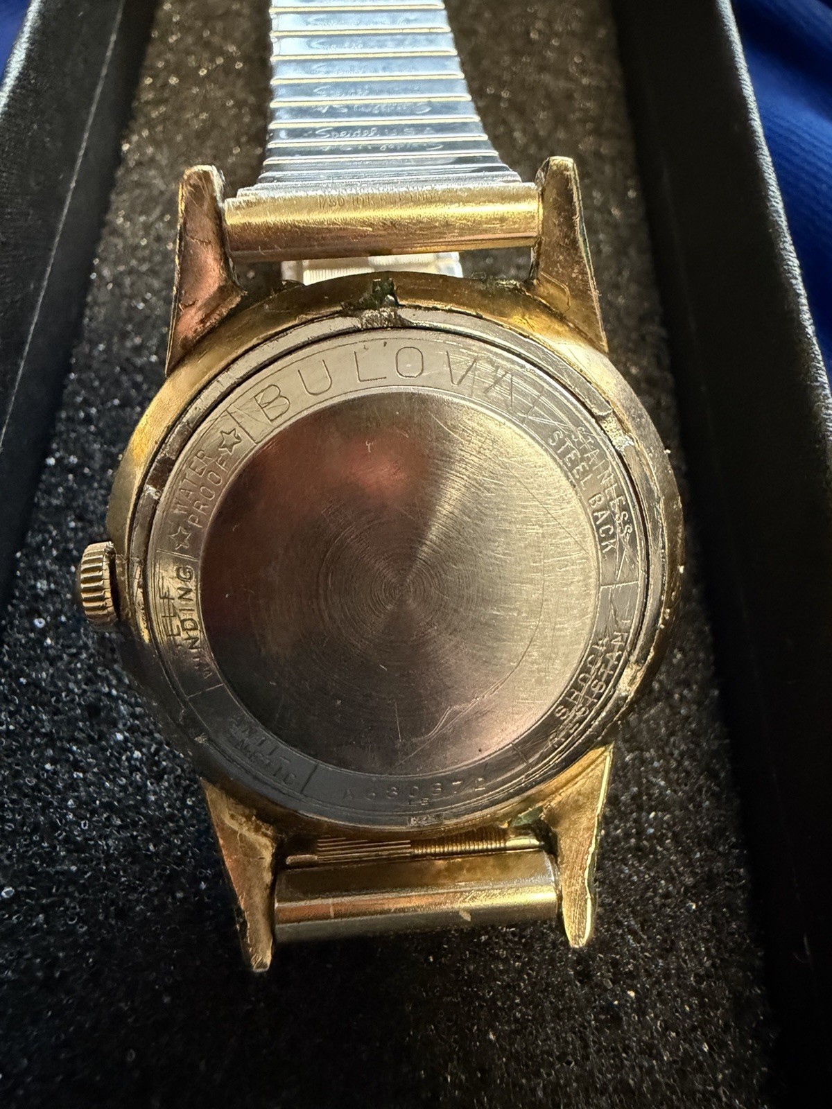 Men’s Bulova 10K Rolled Gold Bezel Watch 1950’s 10K Rolled Gold Watch Band Runs