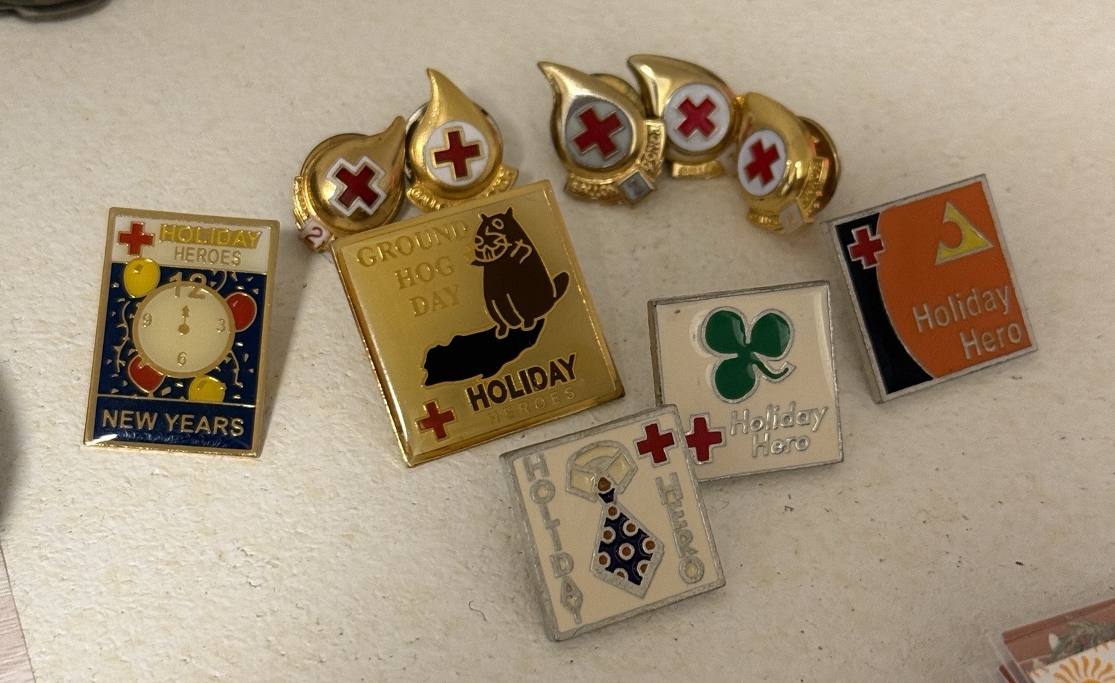 Vintage Redcross Donation Pins
