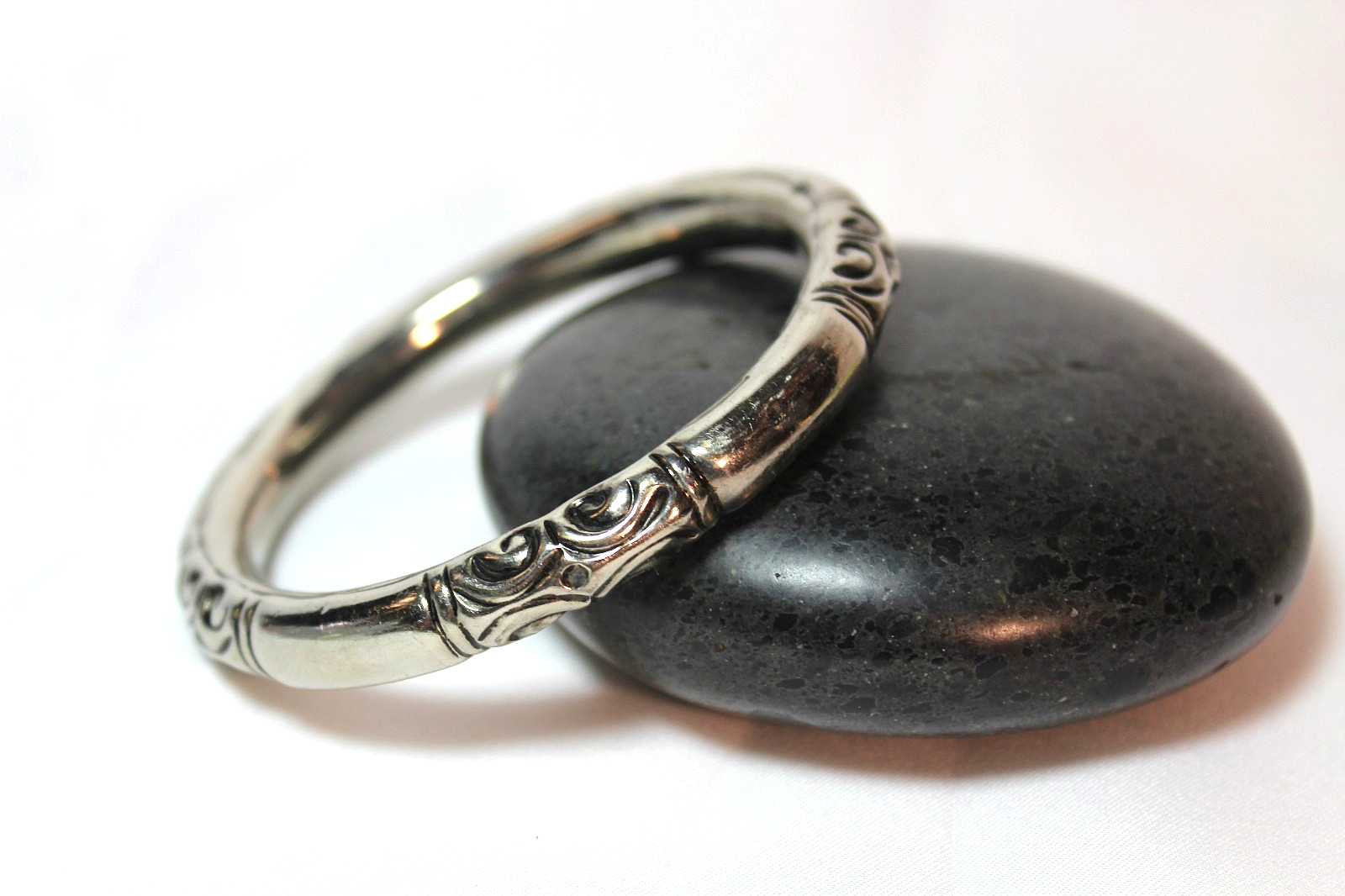 33.6g Vintage Deco Sterling Silver 925 Plated Chinese Rattling Bangle Bracelet