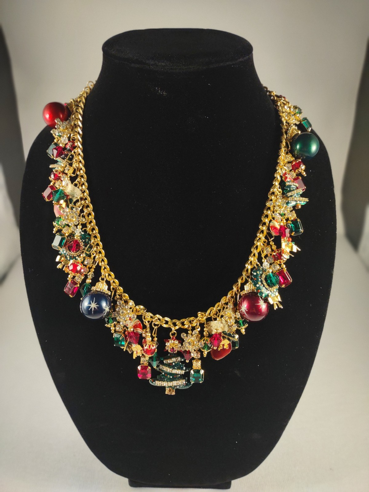 Lunch at the Ritz Christmas Tree Wreath Candy Cane Red Green Gold Blue Necklace