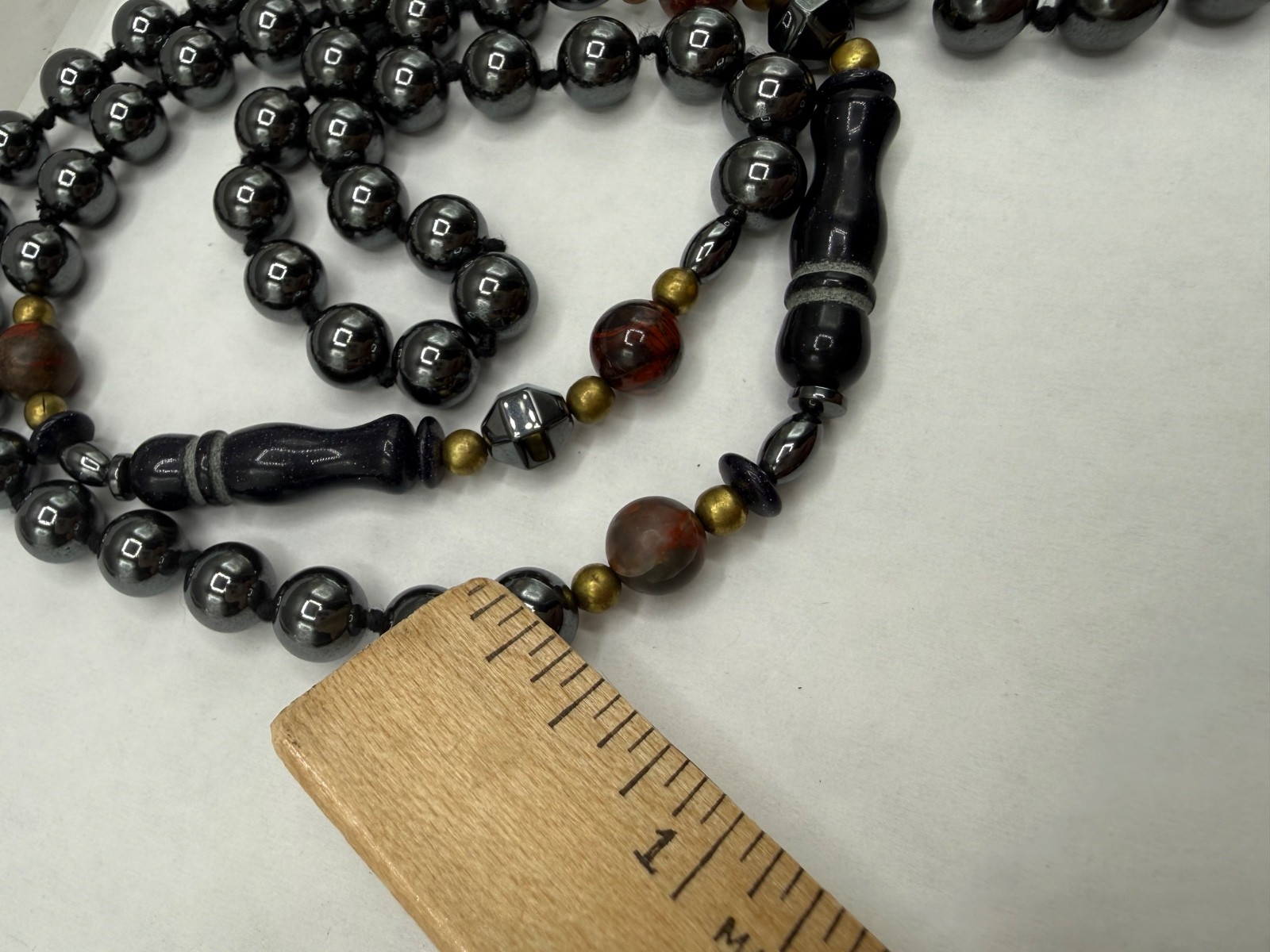 VINTAGE HAND KNOTTED HEMATITE AGATE BLACK SAND STONE LINK BEAD NECKLACE 30″