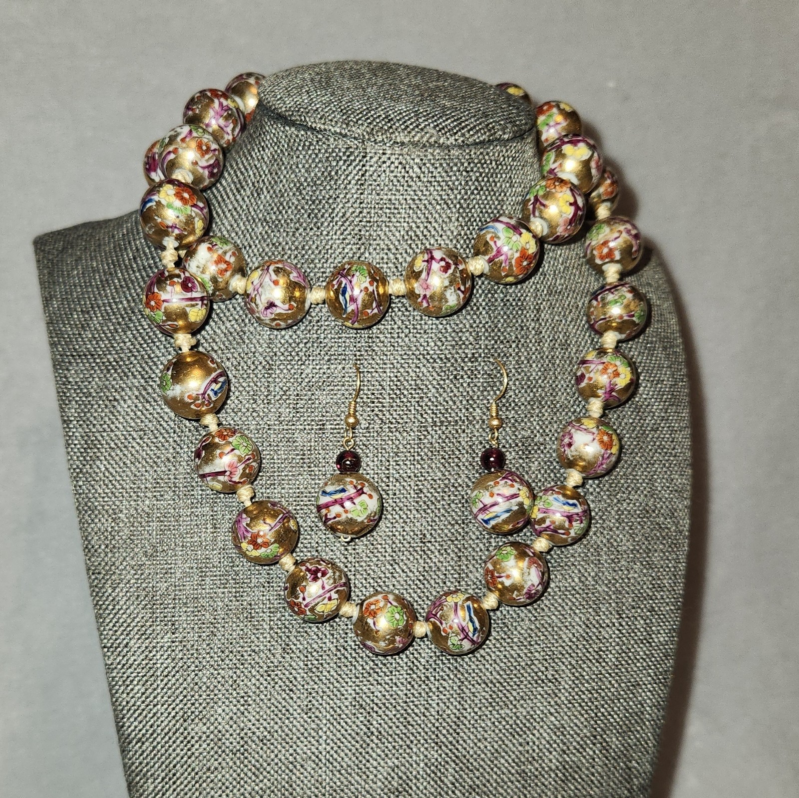 Vintage Chinese Cloisonné Bead Necklace – Pink & Blue Floral on Gold – 26″ L