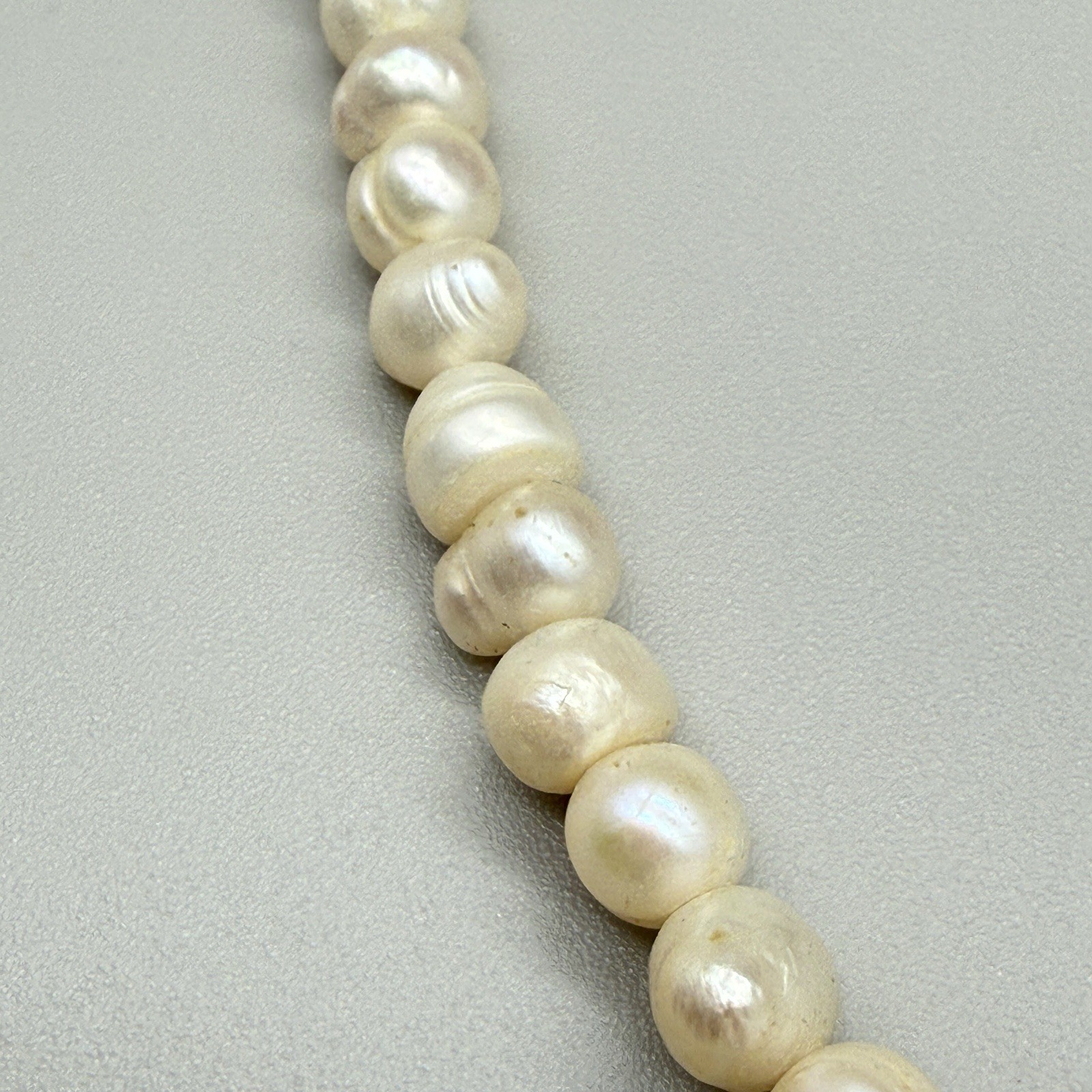 Vintage Cultured Freshwater Pearl Necklace 20” 5.7mm Push Button Clasp Strand