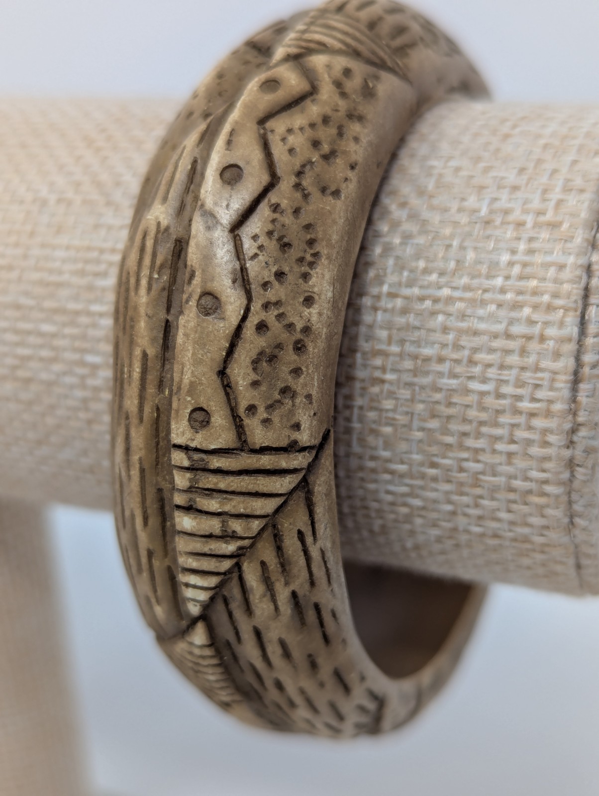 Vintage Hand Carved Bangle Bracelet Tribal African Ethnic Boho Jewelry
