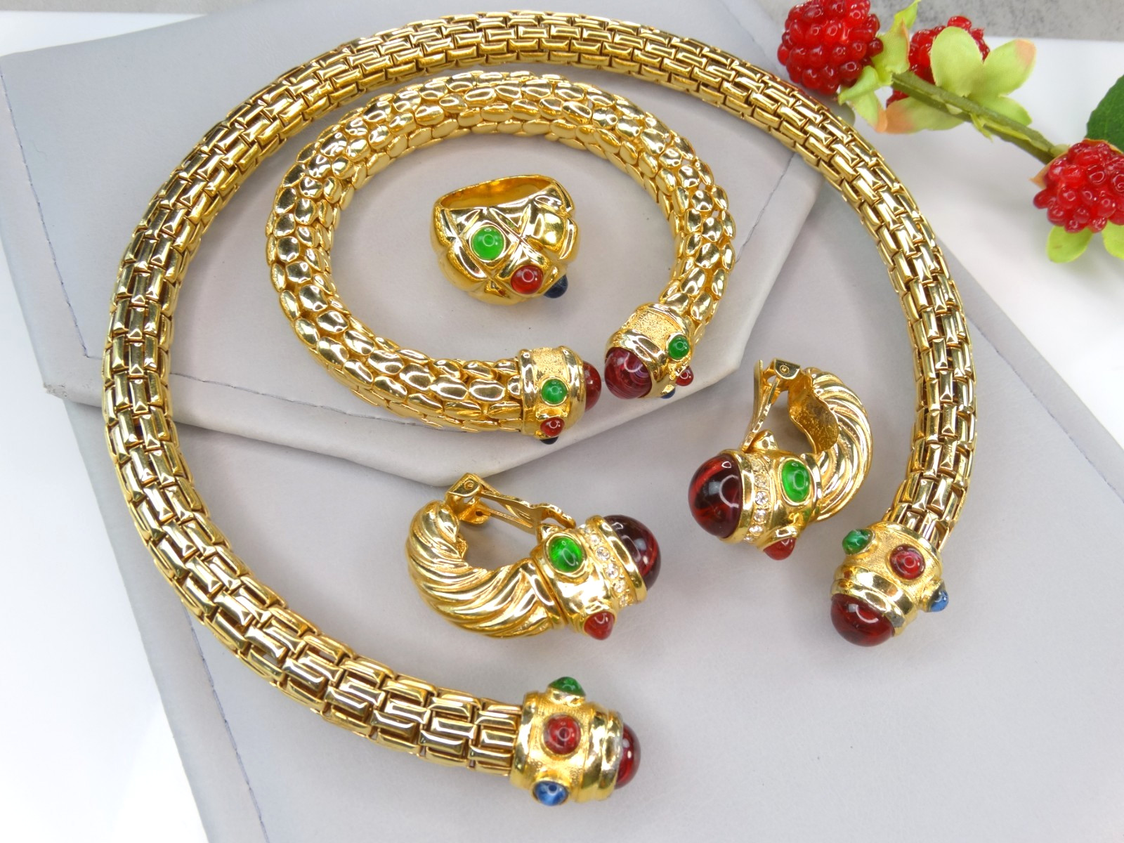 HIGH END VINTAGE JEWELRY LOT 80S IVANA GOLD GRIPOIX MOGUL CABS CHOKER EARRINGS +