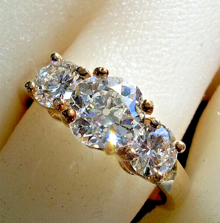Original EARTH MINED DIAMOND Cushion cut Deco Engagement Ring 3 Stone 14K GOLD