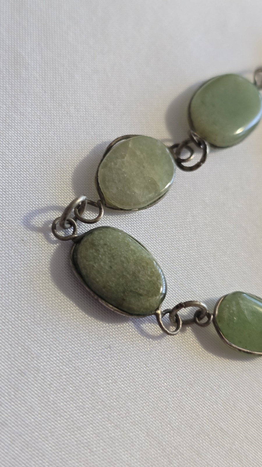 Vtg. 22″ Necklace & 8″ Bracelet Art Deco Light Green Aventurine?/Jade? Rare Find