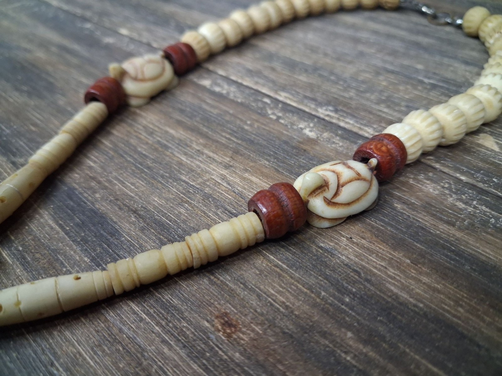 Vintage Tribal Style Necklace Wooden Other Unknown Carved Turtle Ancestral Mask