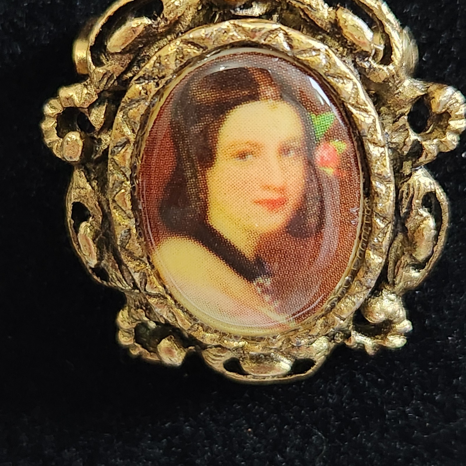 Vintage Not Signed Acrylic Printed Portrait Brooch Goldtone Framed Pin