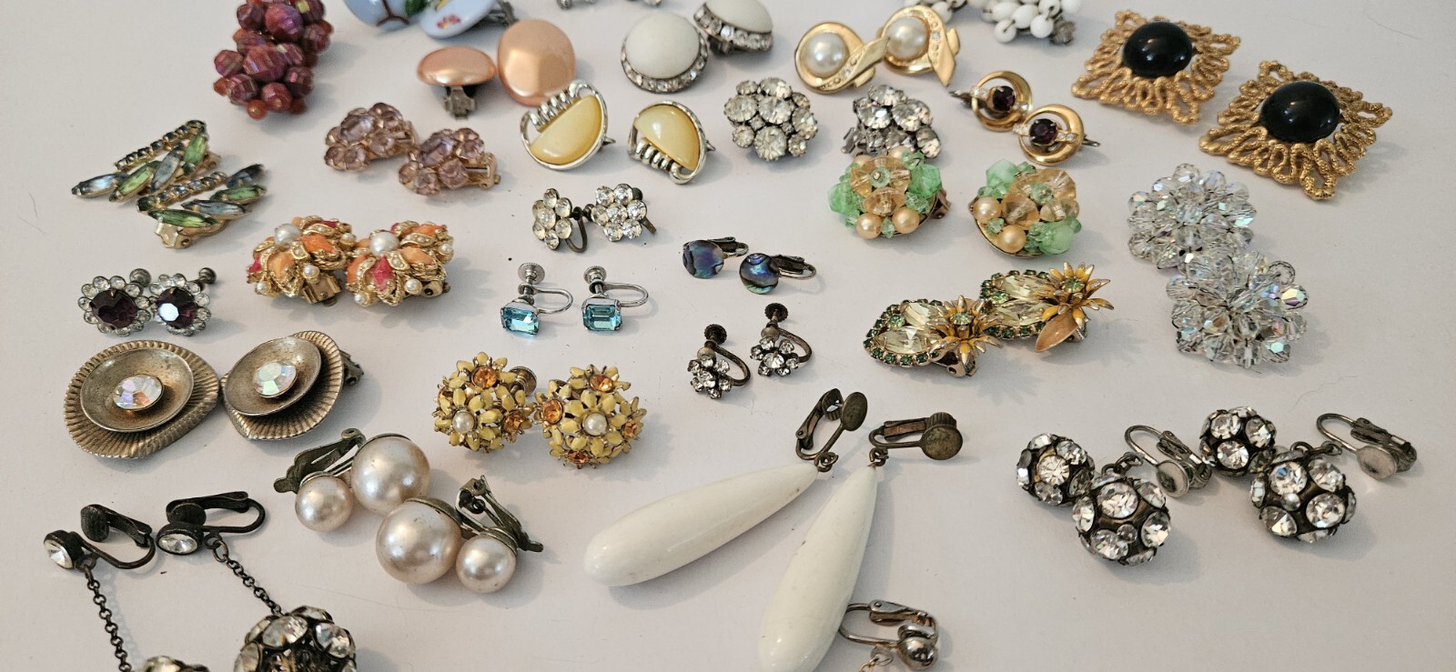 VTG Earrings Clip & Screwback Lot x33 Japan, Germany, Hong Kong Alice Caviness.
