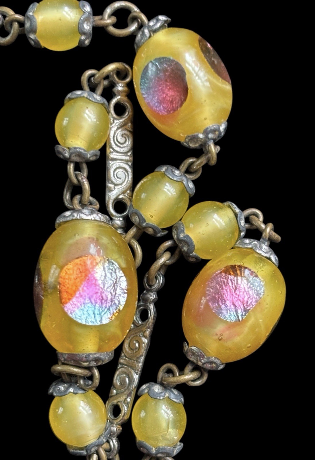 Antique Peacock Eye Foil Glass Uranium Glass Choker Necklace 16”