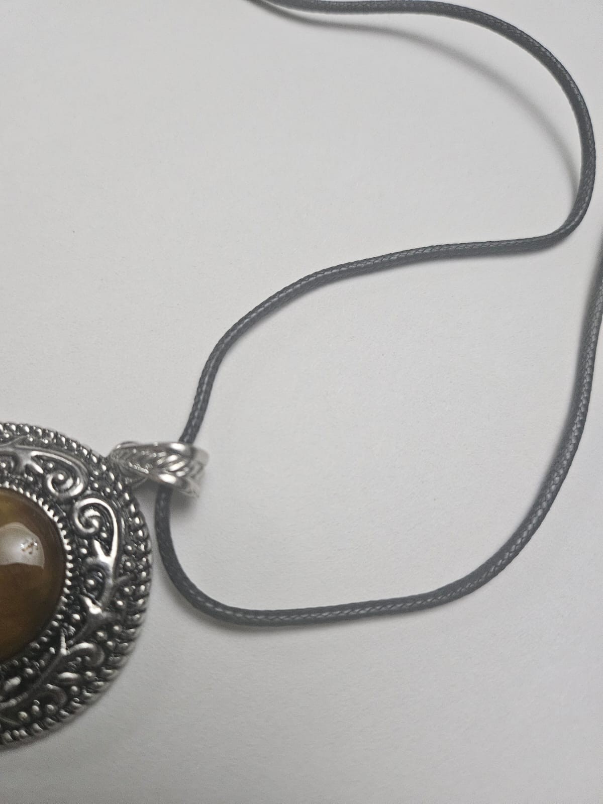 Vintage Boho Tiger Eye Style Pendant Necklace Silver Tone Round Filigree Stateme