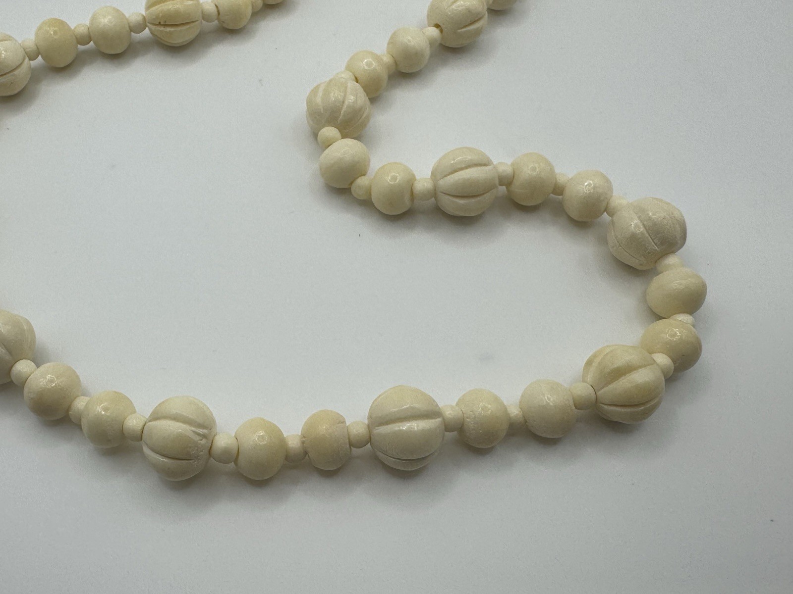 Vintage Antique Bovine Bone Beads Hand Carved Beaded Barrel Closure Necklace 31”