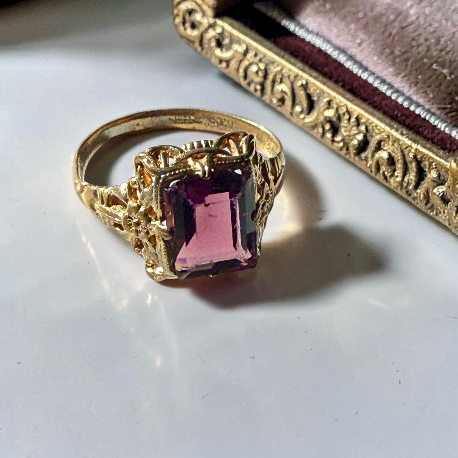 Vintage Uncas Glass Ring Gold Plated Brass Mounted w Glass Stone Filigree