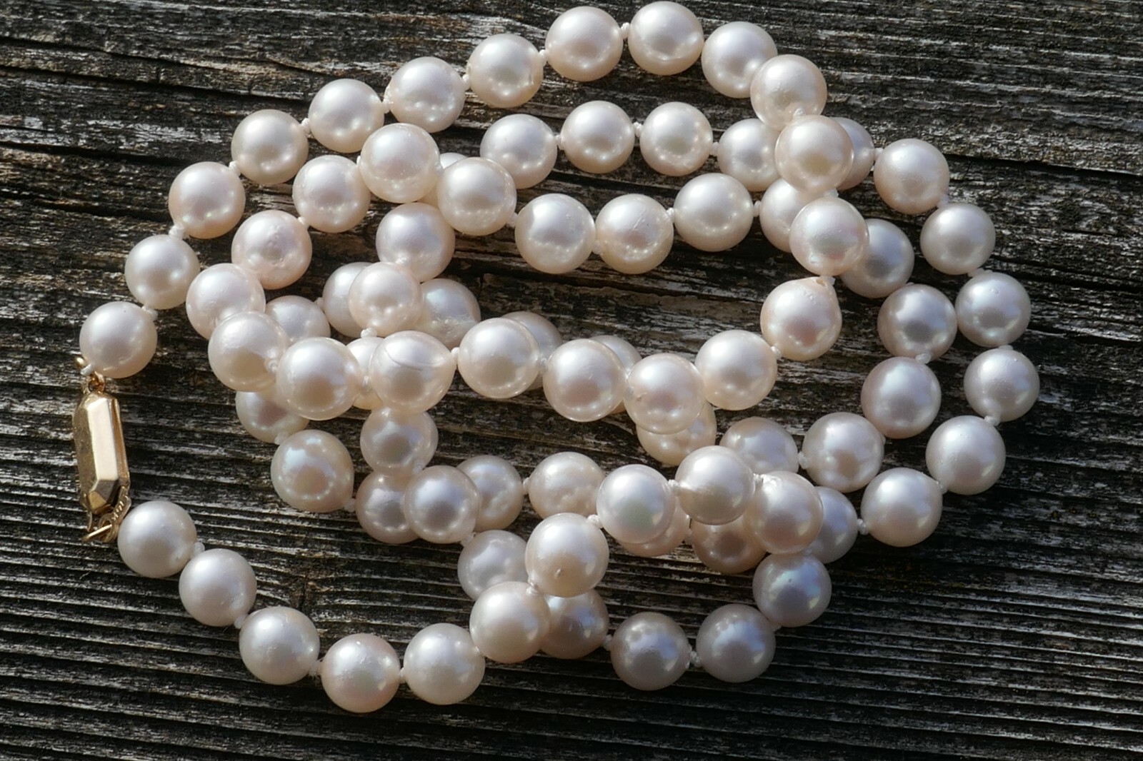Vintage 14kt Yellow Gold & 6.4mm Cultured Pearl Necklace – 22.5″ Long