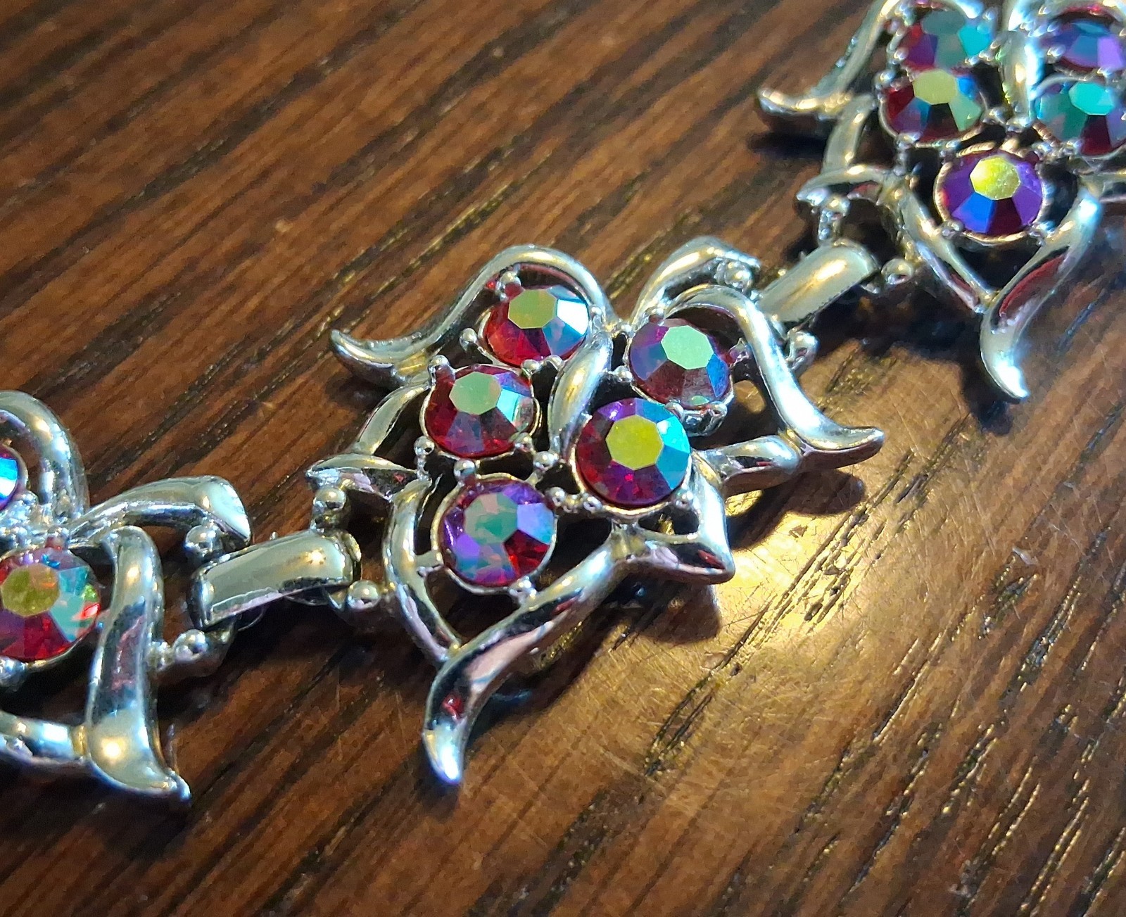 Vintage Sarah Coventry “Dazzling Aurora” Full Set Minor Flaws See Pics/Descript