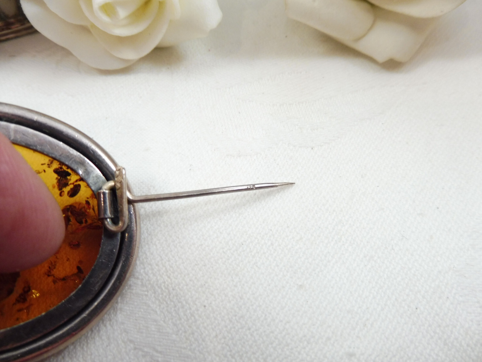 Large Vintage 925 Sterling Silver Baltic Amber Brooch 4cms Statement Brooch