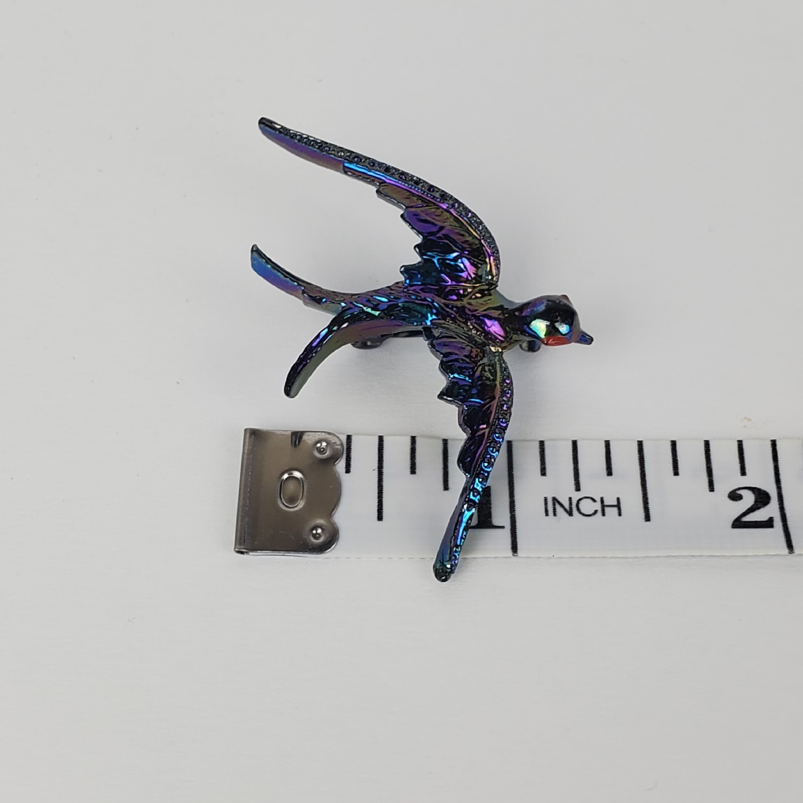 Vintage Gerry’s Iridescent Blue Purple w/ Gold Accents Red Eyes Bird Brooch Pin