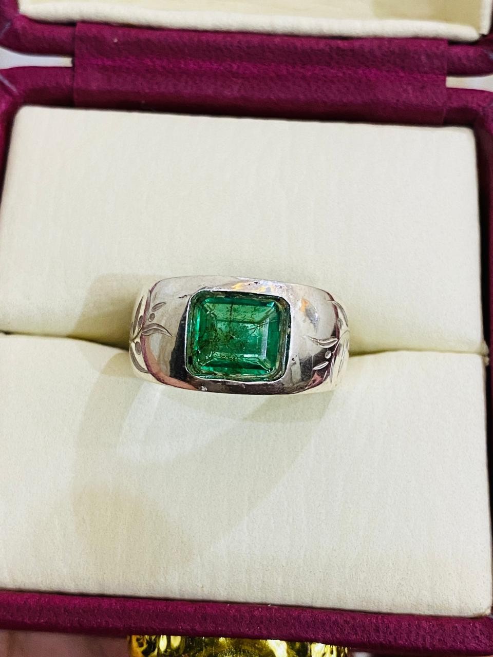 Emerald Ring Green Emerald Stone Ring Unisex Ring Silver Engraved Ring