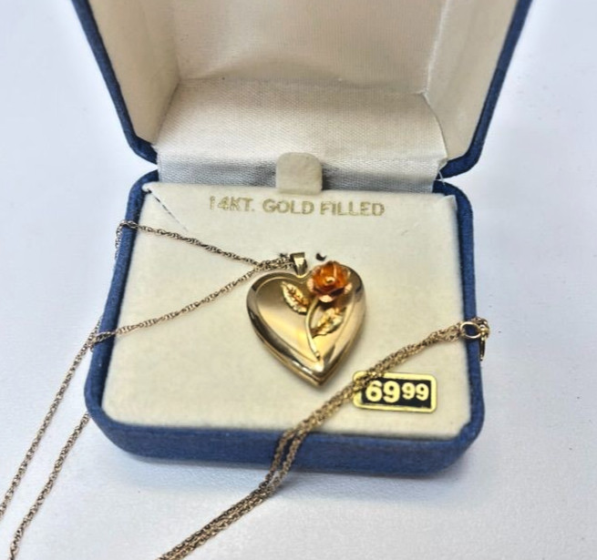 Princess Pride Creations PPC 14K Gold Filled Heart Locket Necklace NOS Box