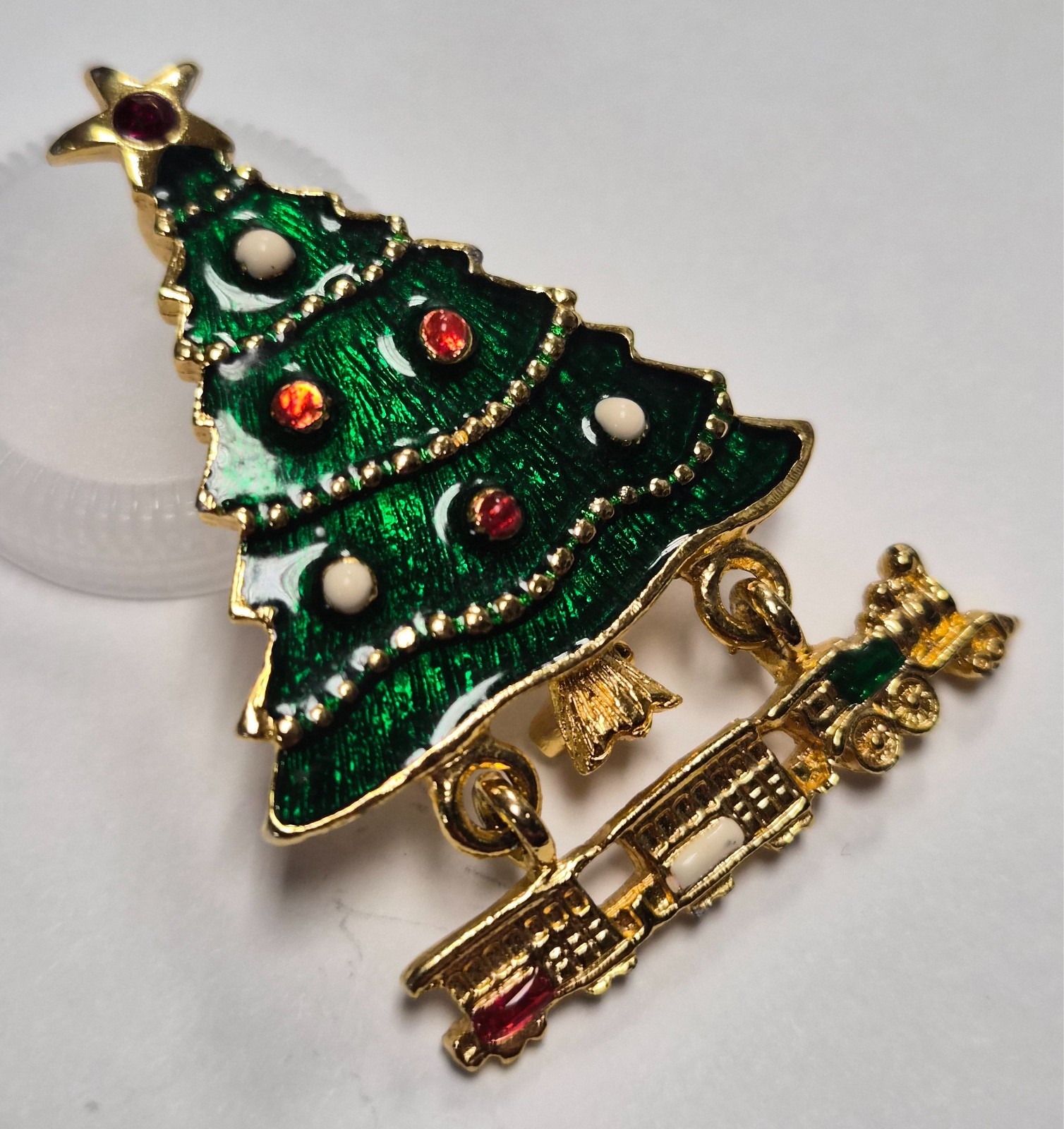 Vintage 80’s Gold Tone & Enamel Christmas Tree W/ Dangle Toy Train Pin / Brooch