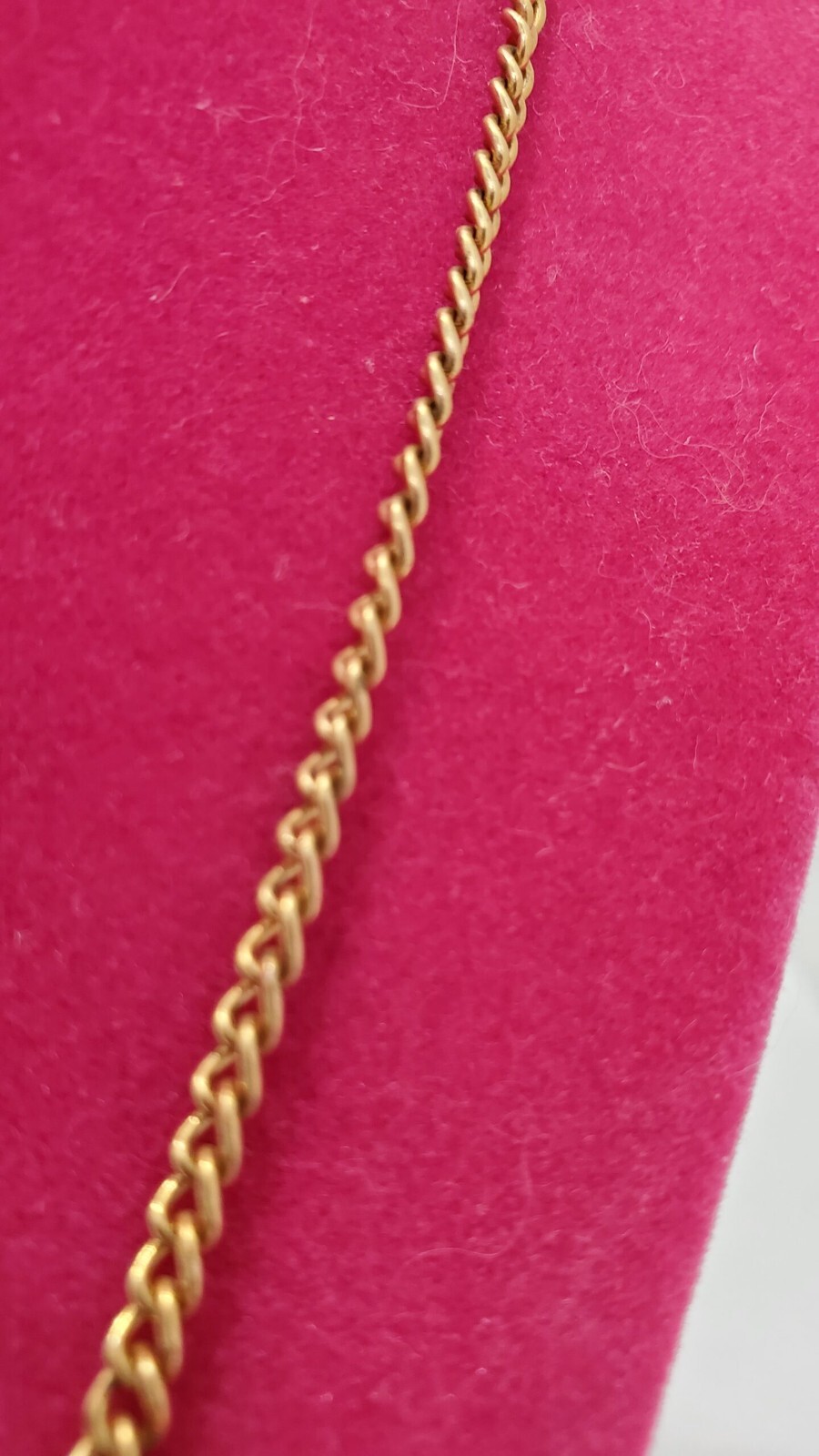 Long Golden Ring Pendant Necklace 1990s Retro Vintage Trendy