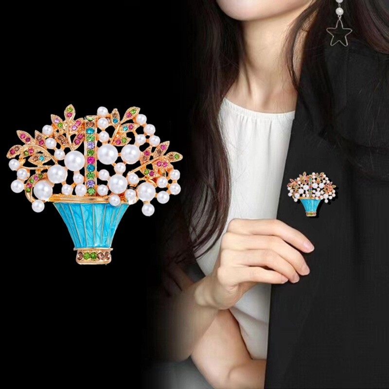 Elegant Crystals Bead Brooch Basket Designs Portable Zinc Alloy Accessory
