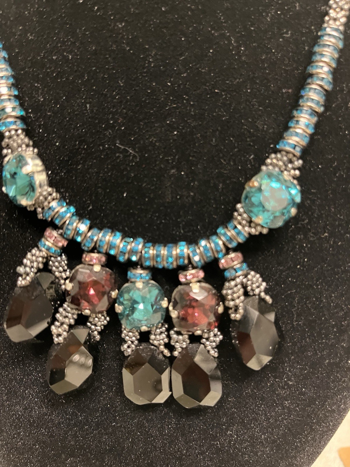 Vintage Multicolor Faceted Glass Statement Pendant Necklace 17″