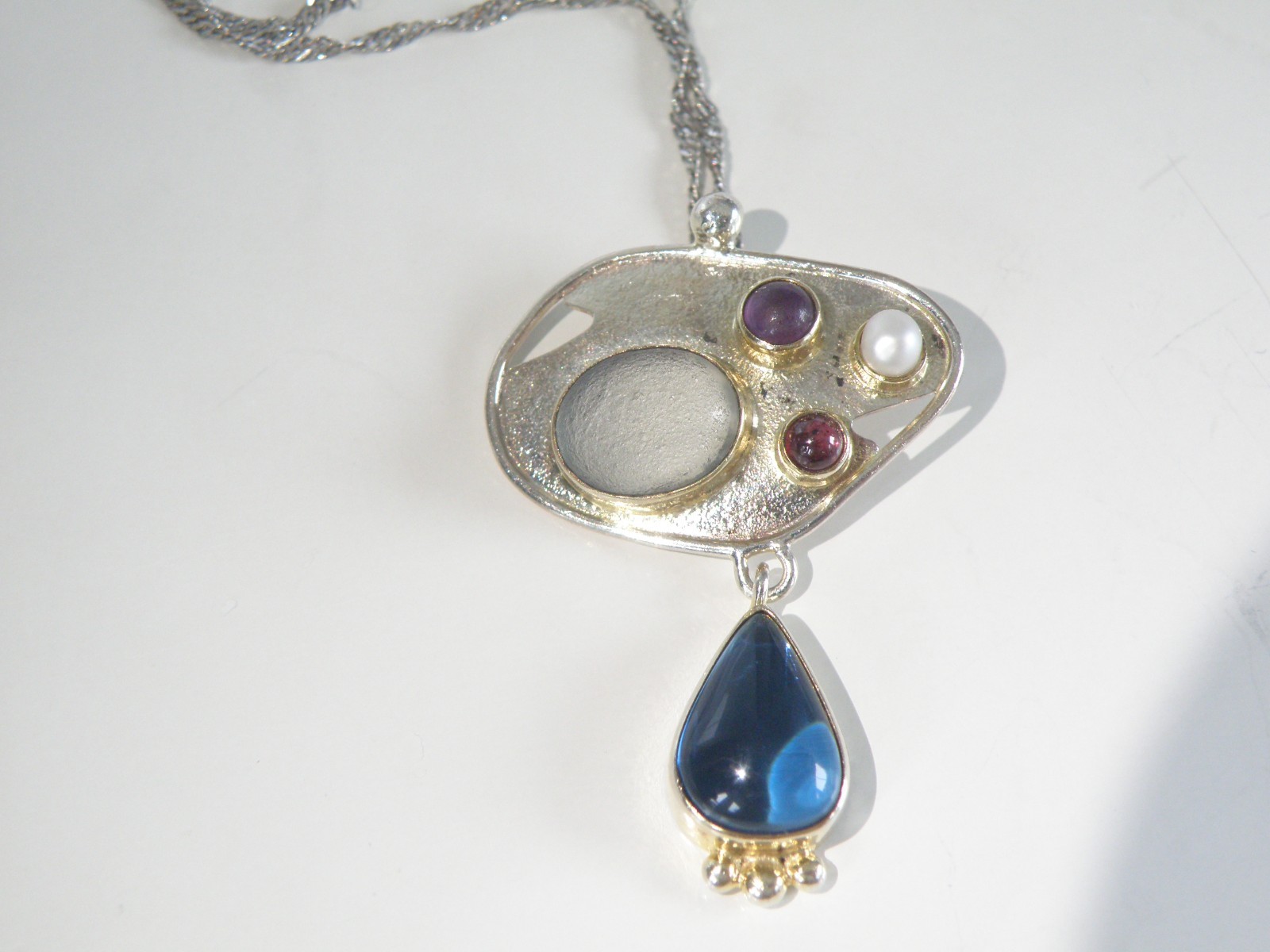 Artisan Sterling Silver 925 Beach Glass Gemstone Modernist Pendant Necklace 18.5